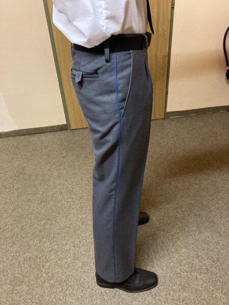 A - Uniform Hose (Frauen/Männer) 50